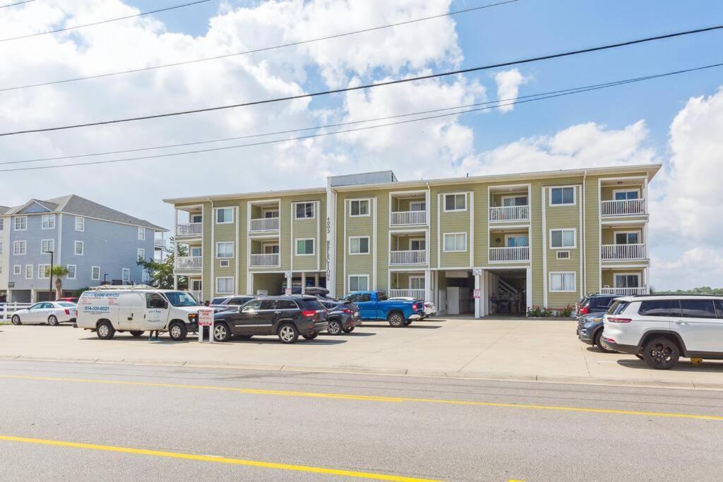 Right Across Beach Pool View Private Balcony By Zen Living Short Term Rental Myrtle Beach Exterior photo